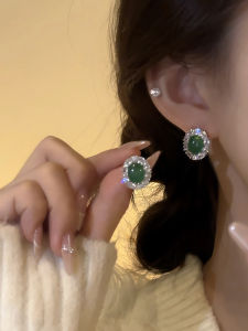 Elegant Green Jade Earrings Fashionable Commute Beautiful Woman Luxury Feelings Gold Plated Artificial Gemstone Ear Jewelry