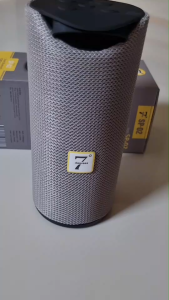 ลำโพง ไร้สาย บลูทูธ 7Degrees สีเทาดำ มีช่องเสียบ AUX USB ใช้งานยาว 4 ชั่วโมง Bluetooth Wireless Speaker รุ่น SP-02