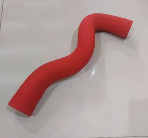 SELANG TURBO UNTUK MOBIL PS CANTER HDL/HDX 136 NEW NO.1 MERAH ( 41709)