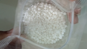 Pupuk Meroke Calnit ( 500 Gram ) Repack