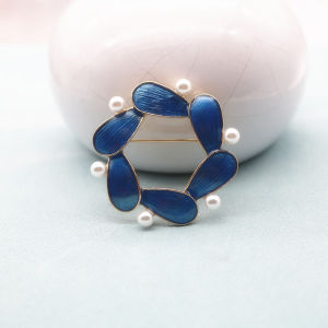 หมุดหน้าอกโลหะผสมมุกกลมสร้างสรรค์พร้อมรูปแบบดอกไม้พืชอุปกรณ์เสริมอเนกประสงค์สําหรับเสื้อผ้าและเครื่องประดับ