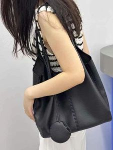 Womens Soft Leather Single Shoulder Bag Fashionable Commuter Tote Handbag Waterproof Summer New Arrival Simple Luxury