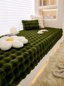 Lxia 7 du | Luxurious Rabbit Fur Thick Anti-slip Cat-proof Window Seat Pad