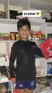 MANSET ANAK LENGAN PANJANG LUBANG JARI OLAHRAGA BASELAYER KIDS SPORT SEPABOKBOLA FUTSAL
