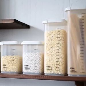 Home2U🏡Food Storage Box Plastic Airtight Container Transparent Clam-shell Canisters Tank Bekas Kedap Udara