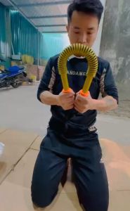 [ Màu Mạ Vàng]-Thanh Gậy 10kg 20kg 30kg 40kg 50kg Tập Tay Lò Xo Đàn Hồi Cao Cấp Gậy Bẻ Tập Cơ Tay Vai Ngực  Tập Gym Tập Thể Dục Tại Nhà Tienphatsmart