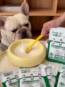 new โยเกิร์ตพร้อมดื่ม สำหรับหมาแมว ไม่มีแลคโตส มีโพรไบโอติก ปรับสมดุลระบบขับถ่าย พกพาง่าย