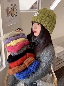 PaulWeekend หมวกถักแสนสบายสำหรับผู้หญิงแฟชั่นฤดูหนาวสไตล์เกาหลีหมวกถักเคเบิ้ลให้ความอบอุ่นที่ทันสมัยสำหรับฤดูใบไม้ร่วง