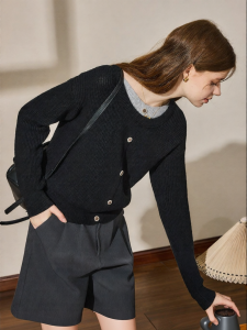 KUHNMARVIN | Áo Sweater Knit Hai Lớp Cổ Tròn Đa Năng Màu Khối