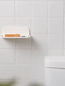 ชั้นวางของผนัง แบบพับเก็บได้ การเก็บบนผนัง ติดผนัง ชั้นวางของพลาสติก ห้องครัว ห้องน้ํา พับแผ่น อุปกรณ์ติดผนัง ไม่ต้องเจาะรู