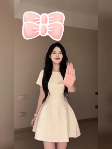 GHAOHES เดรสแขนสั้น 3 สี เดรสเอวสูงทรงเอสีเรียบ เดรสดำคลาสสิกสไตล์เกาหลี 11005