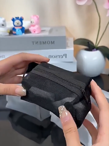 Portable Hangable Nylon Mesh Transparent Cosmetic Bag with Zip Travel Multipurpose Toiletries Storage Pouch Raya Ramadan Hadiah Cantik Beg Kosmetik Lutsinar Lutsinar Jalinan Nilon Mudah Alih dengan Beg Penyimpanan Peralatan Mandi Serbaguna Zip Perjalanan