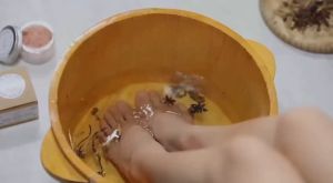 Muối Ngâm Chân Thảo Dược SaoLa Tinh Dầu Huế Muối Hồng Hymalaya Giảm Nhức Xương Khớp Lưu Thông MáuGiúp Ngủ Ngon150g