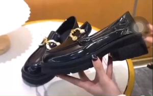 British Student Thick-Soled Leather Shoes Ladies Fashion Pearl Loafers