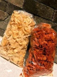Kripset Kripik Singkong Pedas Kriuk Gurih bikin Nagih camilan enak