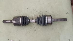 0K63B25500A AXLE SHAFT ASSY RIGHT for KIA KC2700 [MOBIS ORIGINAL] Part #0K63B-25-500A
