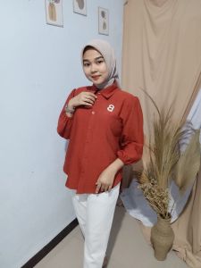 Kemeja Laura blouse Polo Linen Terbaru Oversize Atasan Wanita 2024