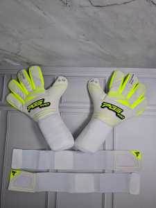 Terbaru Sarung tangan kiper Pgs Egle titanium Evo 2025