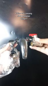 Kran Shower Mini Mixer Panas Dingin & Water Heater Tanpa Bobok