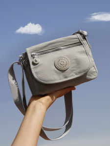 Túi Đeo Chéo Vải Canvas Mini Thời Trang Mới Cho Nữ Túi Đeo Chéo Vải Nylon Cổ Điển Túi Đựng Điện Thoại Di Động Thường Ngày Túi Đeo Vai Đơn Giản