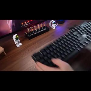 AULA แมงมุมหมาป่า S2022 เกมอีสปอร์ตชุดคีย์บอร์ดและเมาส์แบบกลไกกินไก่สำนักงานธุรกิจคอมพิวเตอร์เดสก์ท็อปแกนสีเขียว