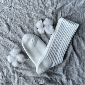 COSMOS Xinjiang Cotton Retro Street Style Mens Sport Socks High Tube Thick Mesh Running Shoes Tabio