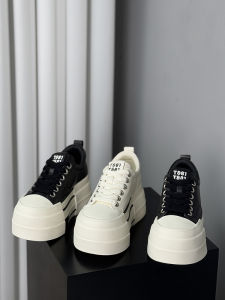 รองเท้าส้นหนาแบบสวมลำลองสำหรับผู้หญิง หนังวัวแท้ ส้นสูง ทรงหัวมน ทรงหัวมน รองเท้าส้นหนาสำหรับผู้หญิง รองเท้าแฟชั่น รองเท้าส้นแบน