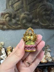 Tượng Phật Thiên thủ bằng đồng trắng mini siêu nét.