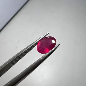 1640-ĐÁ RUBY ĐỎ ( THIÊN NHIÊN ) CÓ XỬ LÝ GLASS