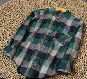 kemeja flanel premium kualitas import pria dan wanita unisek .kemeja lengan panjang bayar ditempat