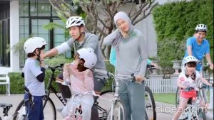 Deterjen / Detergent Bubuk Daia 1500 Gr / 1.5 kg Clean & Fresh Hijab Putih Fruity Floral Blossom Softener Romantic Pink Violet Passion