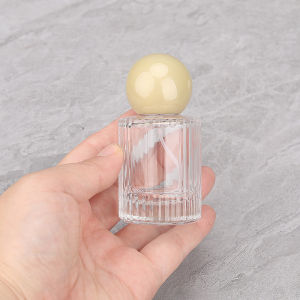 50ml Glass Perfume Bottle Empty Travel Spray Portable Mini Sample Fragrance Splitter Set Waterproof Beauty Tool for All Skin Types