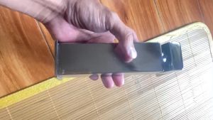 Vòi lavabo inox 304 nóng lạnh chân đồng gật gù nóng lạnh mạ crom bóng kèm dây cấp