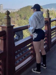 Wolf Head Pattern Printed Yoga Shorts Womens Fitness Pants Breathable Tight Sports Pants mid Waist Three-quarter Length