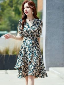 Floral Print Chiffon Dress French V-neck Short Sleeve Summer New Style Womens Fashion Slimming Red Dress A-line Skirt