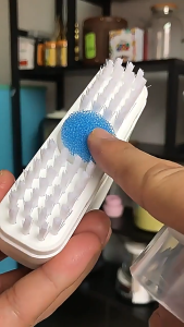 Shoe brush No-Wash White Shoe Cleaner - Foam Action Cleans Canvas Leather & Edges - Removes Yellowing