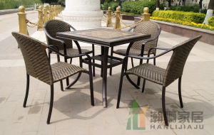 JYL Outdoor Furniture Wicker Weaving Table And Chairs Set Iron Art Villa Patio Garden Balcony Simple Modern Style for Courtyard