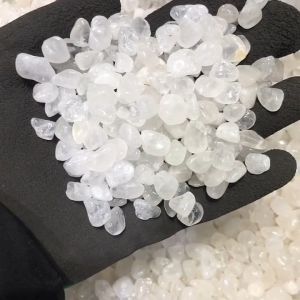 Đá phong thủy màu trắng tự nhiên 100% chơi bài tarot Vụn đá thạch anh trắng đã mài nhẵn bóng Đá thạch anh phong thuỷ trang trí