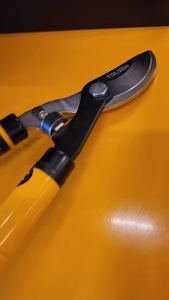 Tolsen Garden Lopping Shear Adjustable Telescopic(24)PVC Grip 31025 "-36"