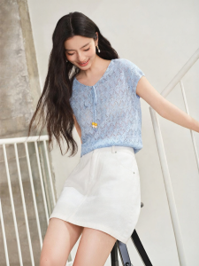 OSA | Lace Hollow V-Neck Tie Elegant Slim Lightweight Top