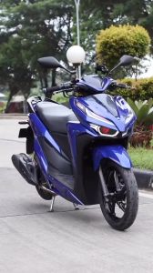 SKOTLET STIKER MOTOR BIRU TUA GLOSY SCOTLITE DARK BLUE GLOSSY SCOTLAIT BIRU GLOSY SKOTLET BIRU GLOSY STIKER BIRU GLOSY SKOTLET VIRAL HARGA PROMO BISA COD