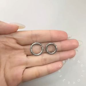 🇲🇾1/2pcs Fake earring Stainless steel Ear clips without pierced earrings male and female circle-shaped ear clips