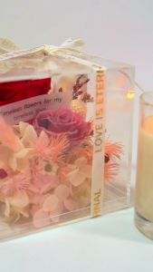 ETERNAL BOOM Preserved Flower Box | Håndlavet Handpoured Soy Wax Scented Candle | Handlavet Valentines Day Limited Edition Collection
