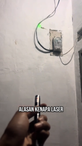 YMJR Laser Jarak Jauh Portable Laser Pointer Presentasi / Camping Mini Senter Super Terang 5MW Laser