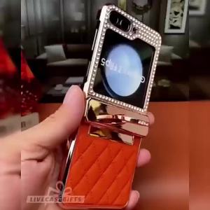 Luxury Leather Diamond Phone Case for Samsung Galaxy Z Flip 7 6 5 4 3 Flip7 FE with Hinge Protection and Ring Holder Women Girl