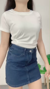 ชุดเซ็ตแฟชั่น เสื้อผ่าข้าง+กระโปรง ดีไซน์แปลกตา สวมใส่หุ่นดี