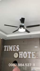 (Loại I-Lõi Đồng 100%)Quạt trần đèn 5 cánh thép trang tríđộng cơ DC inverter 6 tốc độ gióđảo chiều cho phòng khách-phòng ngủ-phòng bếp