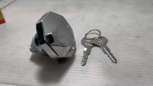 TUTUP TANGKI SOLAR / CAP TANK MITSUBISHI CANTER TURBO PS110 / PS125 / FE71