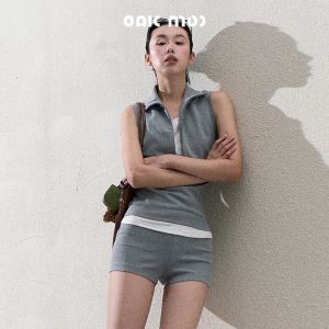 OAKMOO Basic Commute Sporty Knitted Sleeveless Fake Two-Piece Top for Daily Travel Simple Style Slim Fit Nylon Fabric