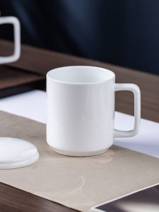High White Porcelain Ceramic Mug with Lid Chinese Style Tea Cup Large Capacity Office Use Pure Color Glazed Underglaze Decoration